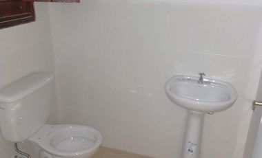 Amplio local Gauss y Mariotte - Villa Belgrano