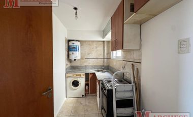 Departamento 2 ambientes en alquiler en el centro de Castelar Norte