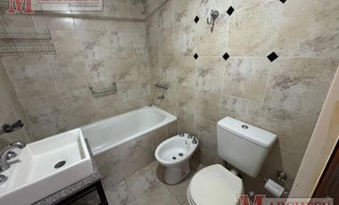 Departamento 2 ambientes en alquiler en el centro de Castelar Norte