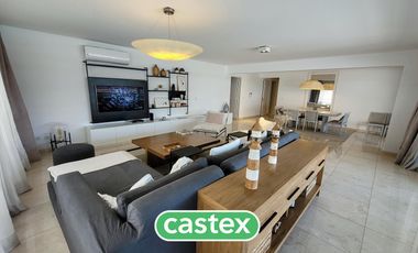 Departamento de cuatro ambientes en venta en Bouquet