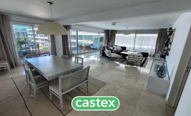 Departamento de cuatro ambientes en venta en Bouquet