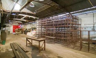 Galpon en venta en Lanús Oeste