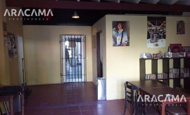 Local comercial sobre calle Rodriguez  - Monte Grande