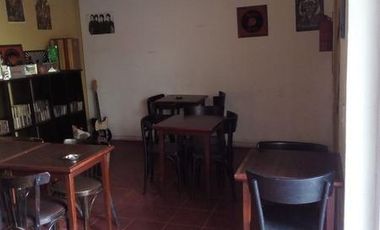 Local comercial sobre calle Rodriguez  - Monte Grande