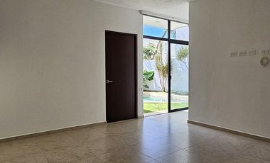 CASA EN VENTA TOTALMENTE EQUIPADA