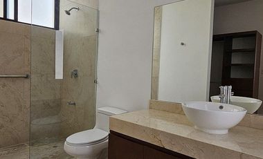 CASA EN VENTA TOTALMENTE EQUIPADA