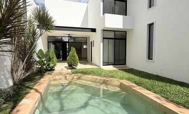 CASA EN VENTA TOTALMENTE EQUIPADA