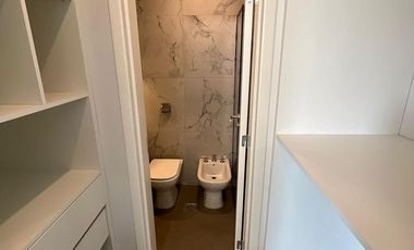 HOUSIN DUPLEX 2 Y 3 DORM CON COHERA.