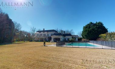 Venta Casa 5 Dormitorios en Martindale CC