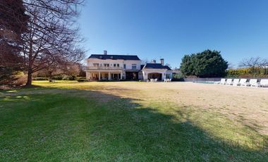 Venta Casa 5 Dormitorios en Martindale CC