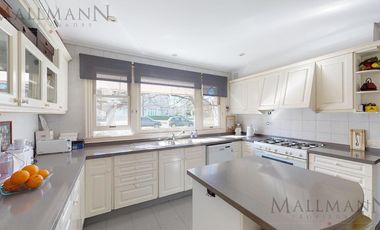 Venta Casa 5 Dormitorios en Martindale CC