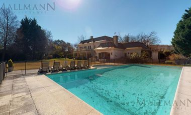 Venta Casa 5 Dormitorios en Martindale CC