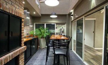 PH en Venta en Remedios de Escalada Oeste 2 ambientes