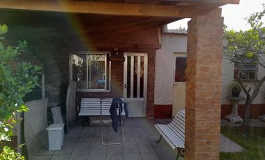 Casa - Temperley Oeste