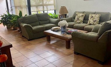 ¡Casa en venta en ubicación privilegiada entre Gabriel Mancera y López Cotilla!