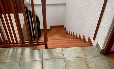 ¡Casa en venta en ubicación privilegiada entre Gabriel Mancera y López Cotilla!