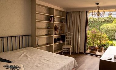 Oportunidad única en Pedregal – Casa para actualizar en ubicación premium