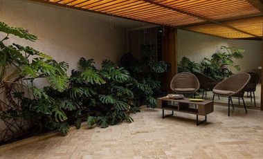 Oportunidad única en Pedregal – Casa para actualizar en ubicación premium