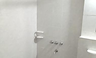 Edificio c/ LOCAL   2 DEPTOS