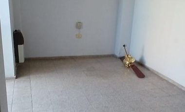 Edificio c/ LOCAL   2 DEPTOS