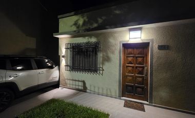 Casa 2 dormitorios Reciclada!