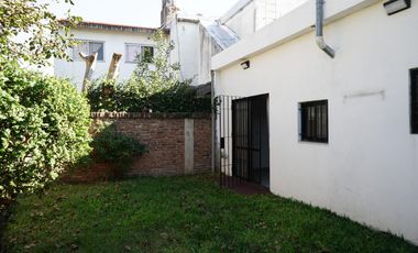 Casa 2 dormitorios Reciclada!