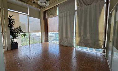 Se Renta Espacio en piso 6 de 1,515 mts  en Centro Comercial