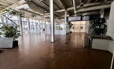 Se Renta Espacio en piso 6 de 1,515 mts  en Centro Comercial