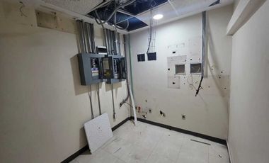 LOCAL COMERCIAL PREMIUM EN INSURGENTES SUR – PIE DE CALLE