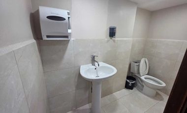 LOCAL COMERCIAL PREMIUM EN INSURGENTES SUR – PIE DE CALLE