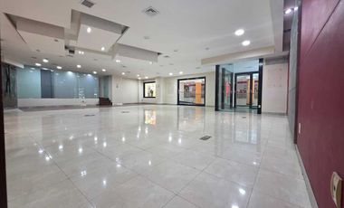 LOCAL COMERCIAL PREMIUM EN INSURGENTES SUR – PIE DE CALLE