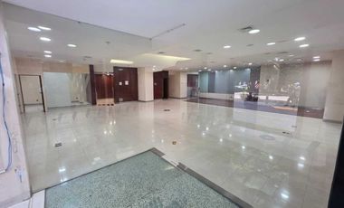 LOCAL COMERCIAL PREMIUM EN INSURGENTES SUR – PIE DE CALLE