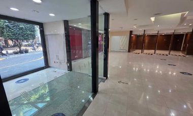 LOCAL COMERCIAL PREMIUM EN INSURGENTES SUR – PIE DE CALLE