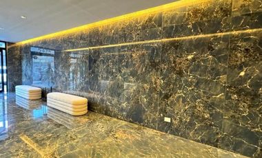 Monoambiente en venta con balcón al frente