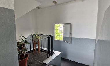 Venta Oficina 2 ambientes por escalera Centro de Pilar