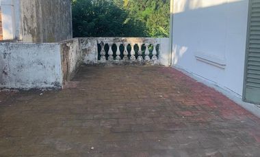 Casa de 3 dormitorios en venta en Temperley Este