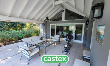 Casa en venta en Highland Park Country Club