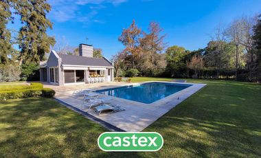 Casa en venta en Highland Park Country Club