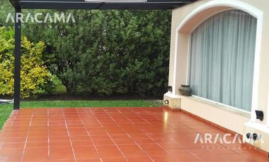 VENTA CASA EN SAINT THOMAS - CANNING