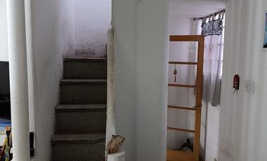 Casa en Rosario-PASCO AL 800-VENTA- ABASTO- PLANTA ALTA- 2 DORMITORIOS