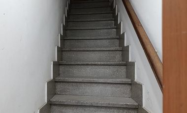 Casa en Rosario-PASCO AL 800-VENTA- ABASTO- PLANTA ALTA- 2 DORMITORIOS