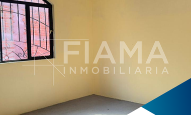 CASA EN VENTA EN COL. LOMA HERMOSA, TEPIC, NAYARIT. (G)