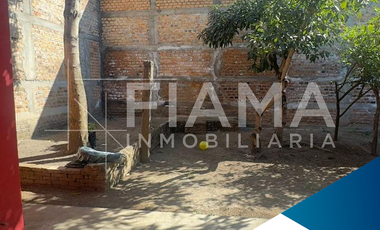 CASA EN VENTA EN COL. LOMA HERMOSA, TEPIC, NAYARIT. (G)
