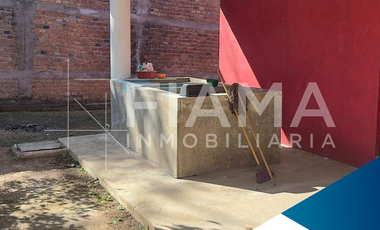 CASA EN VENTA EN COL. LOMA HERMOSA, TEPIC, NAYARIT. (G)