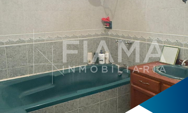 CASA EN VENTA EN COL. LOMA HERMOSA, TEPIC, NAYARIT. (G)
