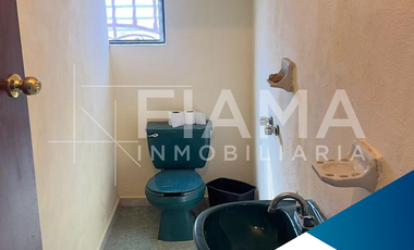CASA EN VENTA EN COL. LOMA HERMOSA, TEPIC, NAYARIT. (G)