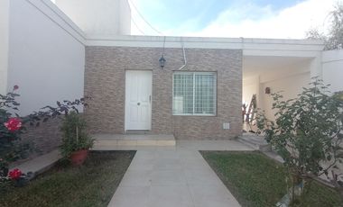 Venta Casa Tierra de Sueños 2 Roldan 2 dormitorios amplio jardín
