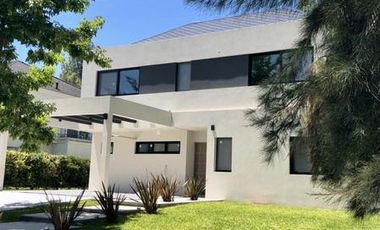 Country Saint Thomas Este - Canning