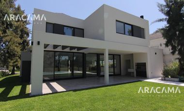 Country Saint Thomas Este - Canning