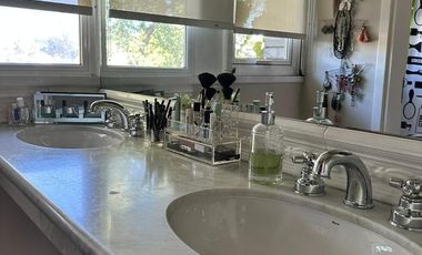 Casa cuatro dormitorios, Barrio cerrado Barrancas, prox. Urca